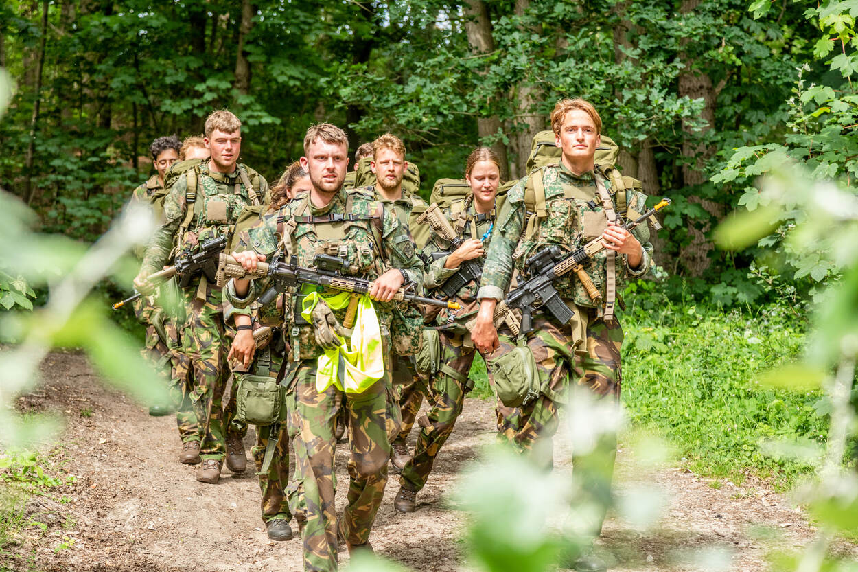 Eindmars van de gap yearlichting 21-22