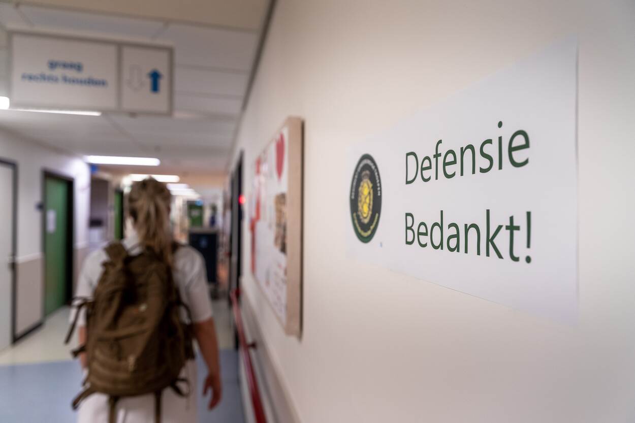 Ziekenhuisgang met een bedankje voor Defensie