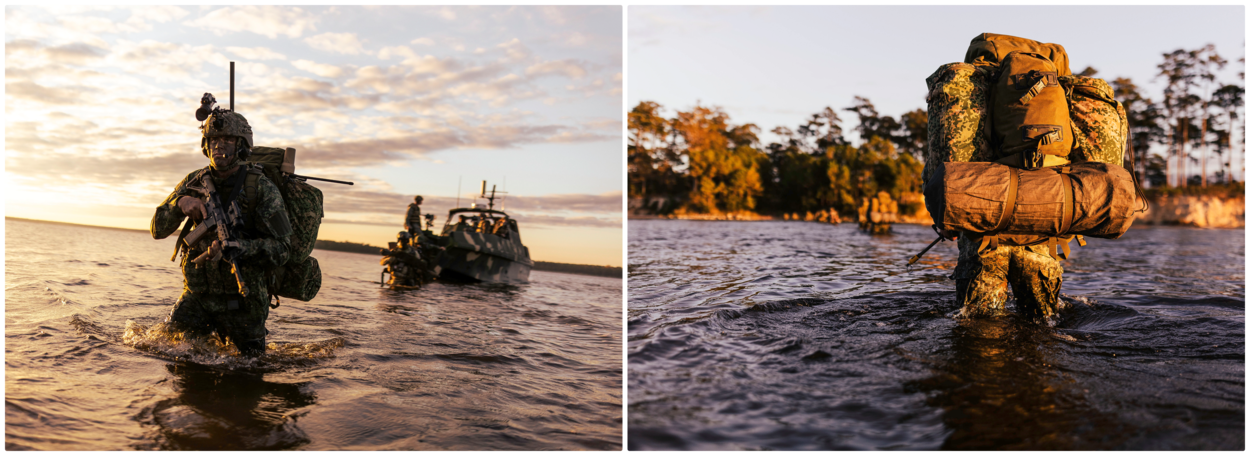 Links loopt marinier loopt door het water. Achter hem is vaag een boot te zien. Rechts is een marinier van de achterkant bezien, met volle bepakking op de rug.