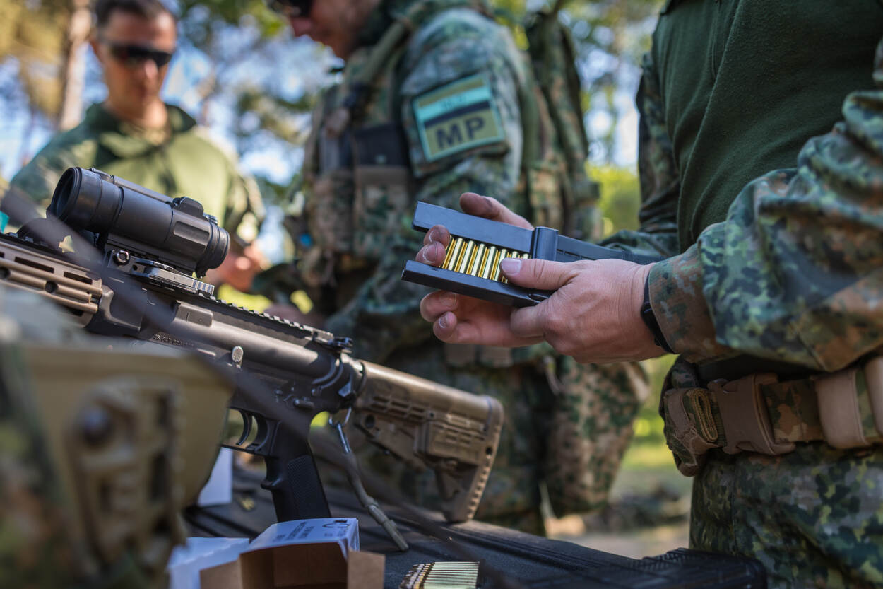 Optoppen van magazijnen.