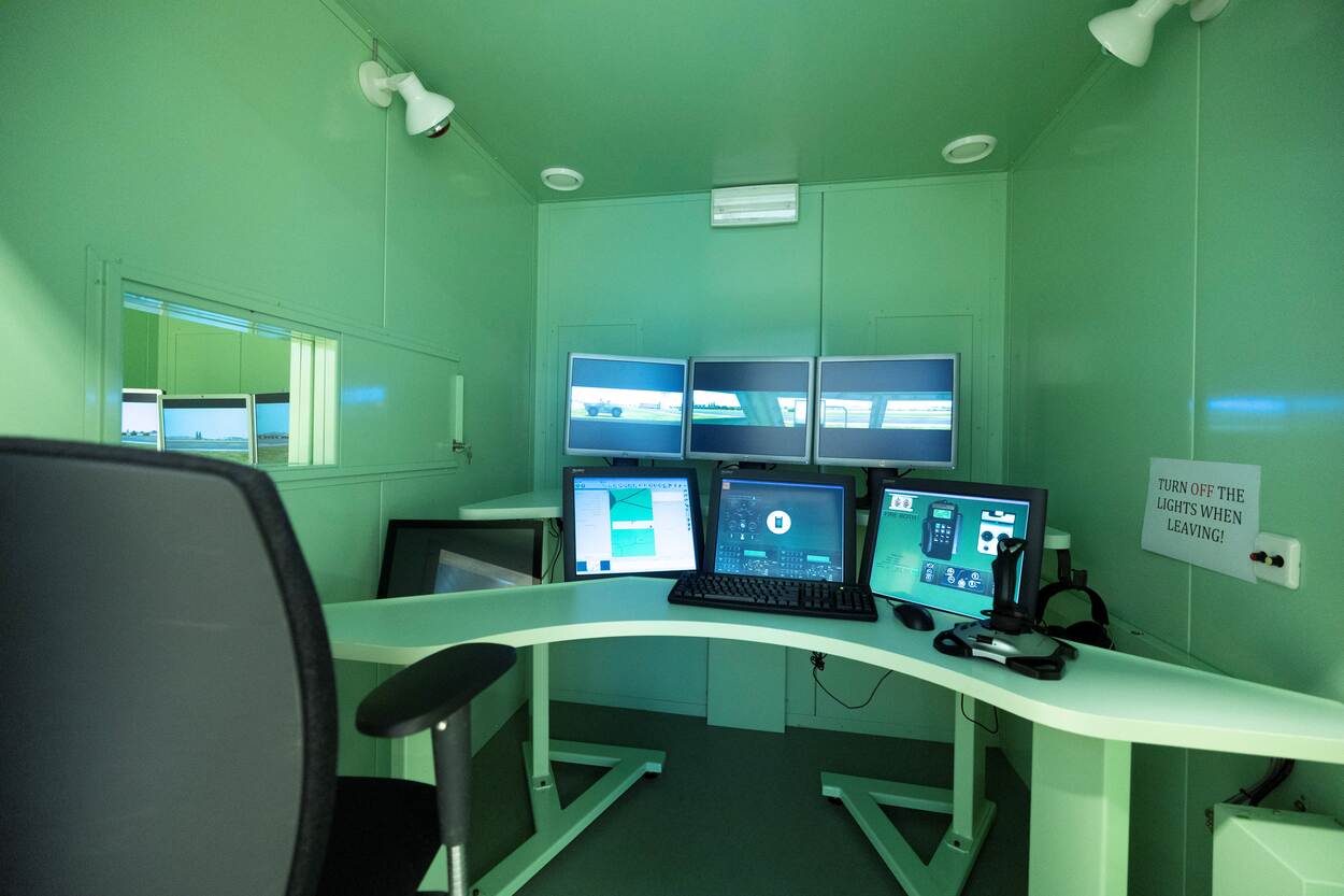 zicht op het inwendige van een eenvoudige simulator.