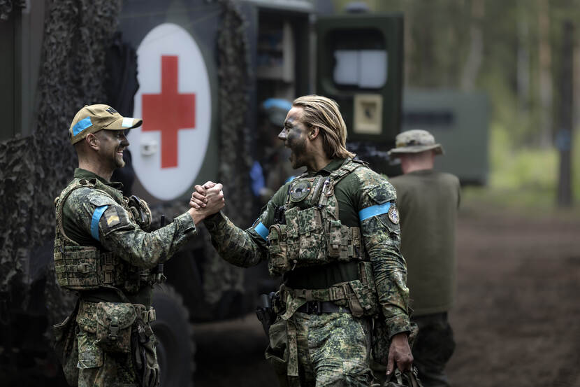 De medische keten tijdens de oefening Iron Wolf in Litouwen.