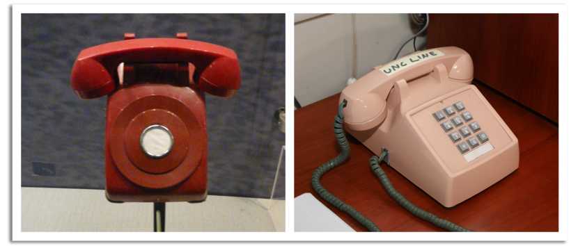 Links een rode telefoon zonder knoppen, rechts een roze telefoon met toetsen.