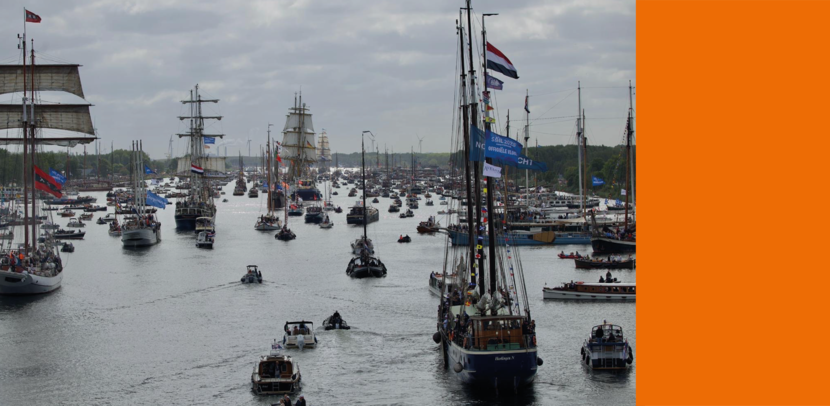 Tal van schepen op het water.