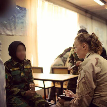 Interview met een Afghaanse militair.