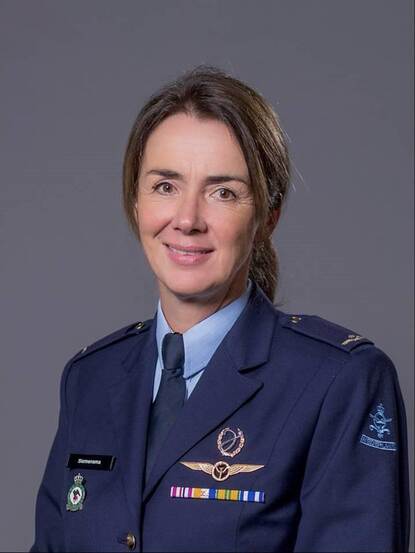 Portretfoto van Commodore Saskia Siemensma