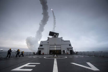 Lancering van ESSM raket (sea sparrow) vanaf Zr.Ms. Evertsen.